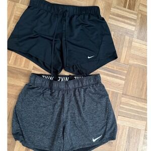 Nike Dri-FIT Running Shorts Women's‎ Small Athletic Gym Workout Black Gray